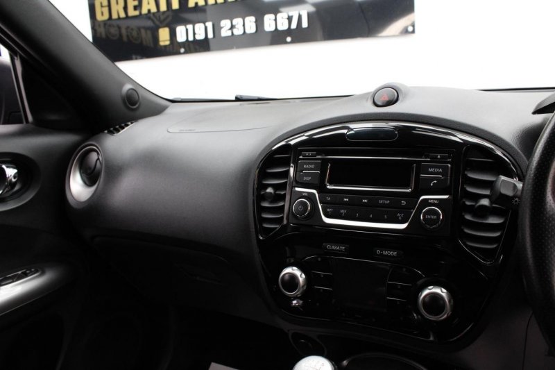 NISSAN JUKE