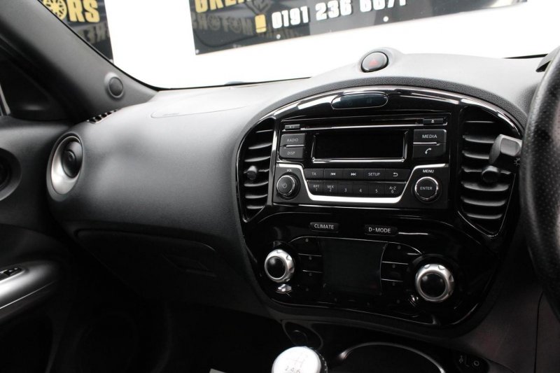 NISSAN JUKE