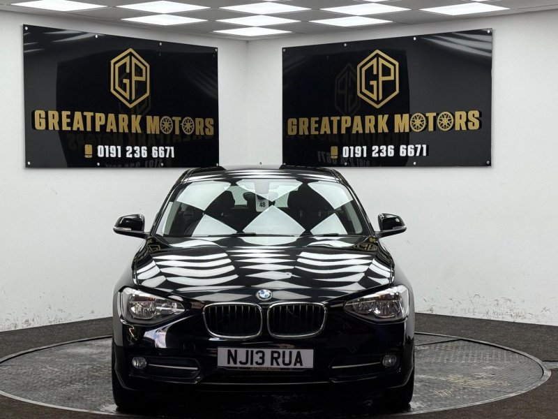 BMW 1 SERIES