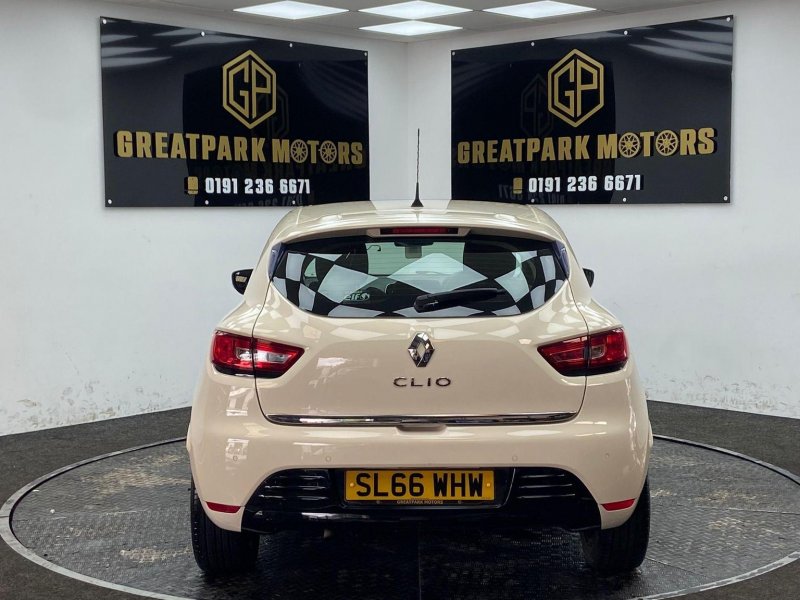 RENAULT CLIO