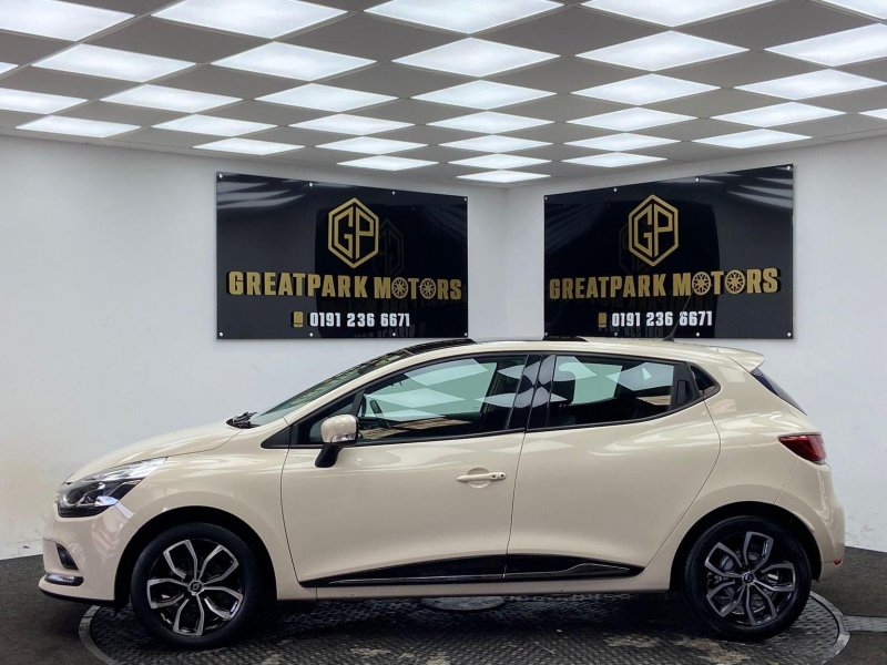 RENAULT CLIO