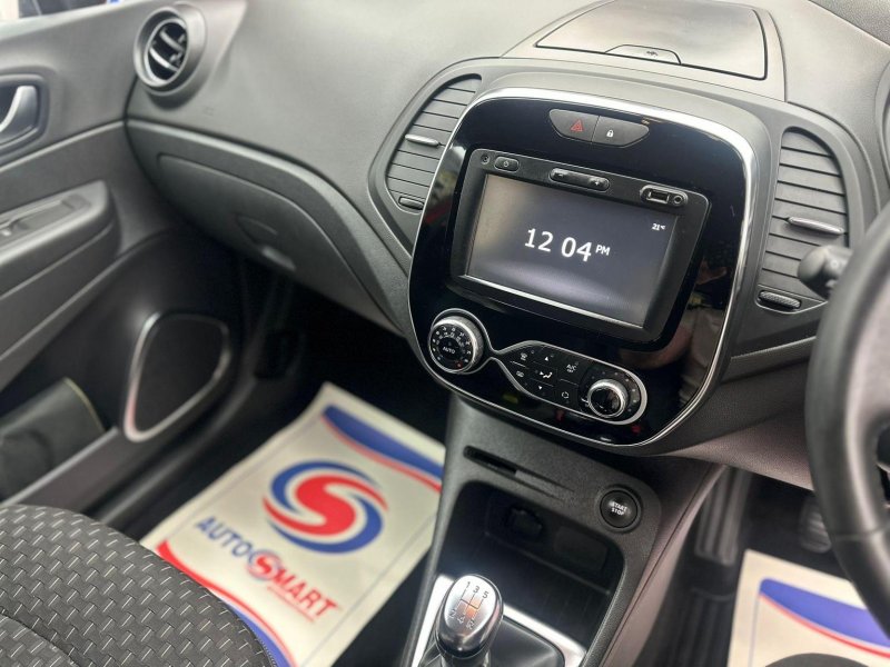 RENAULT CAPTUR