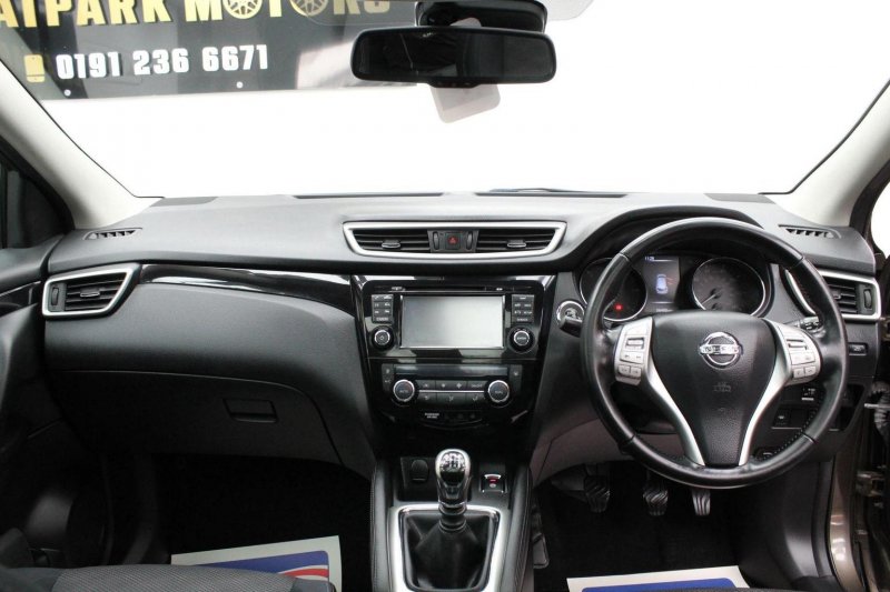 NISSAN QASHQAI