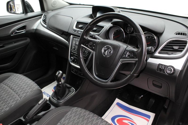 VAUXHALL MOKKA