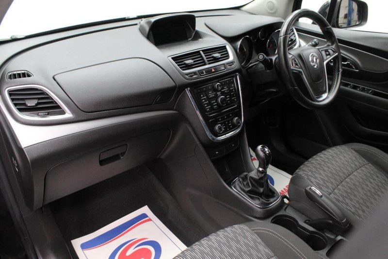 VAUXHALL MOKKA