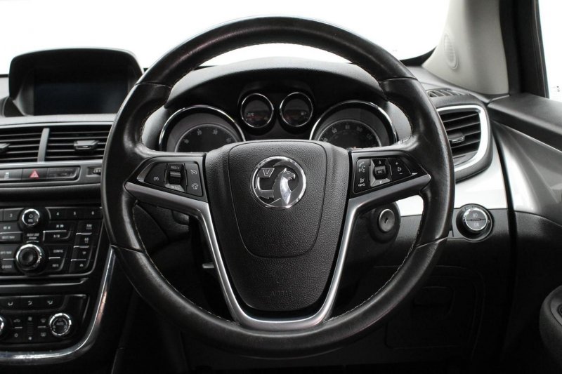 VAUXHALL MOKKA