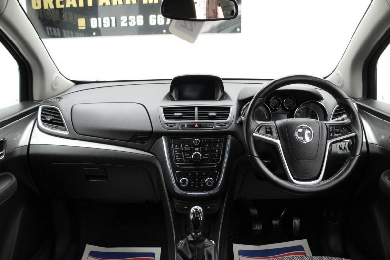 VAUXHALL MOKKA
